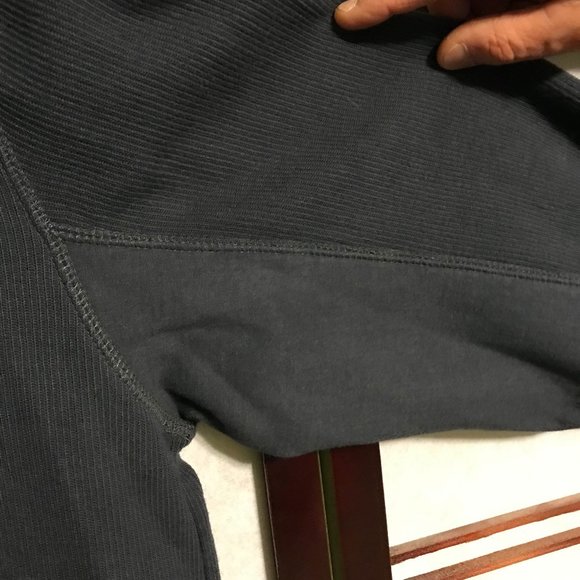 Men's IZOD Luxury Sport Bluish Grey, Ribbed, 1/4 zip, Pullover, Size XL - Picture 6 of 8